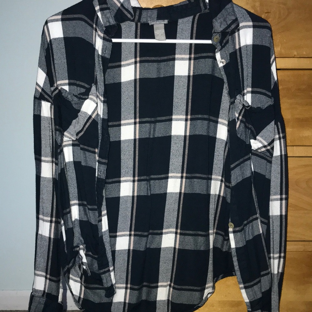 Plaid button up long sleeve